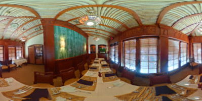 Hollywood Brown Derby food