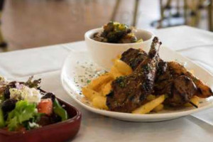 Yanni's Greek Taverna food