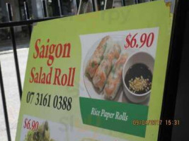 Saigon Salad Roll food