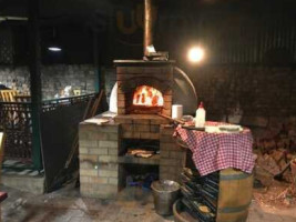 Morpeth Woodfire Pizza & Indian Delicacies food