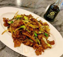 Qi Bao Kitchen food