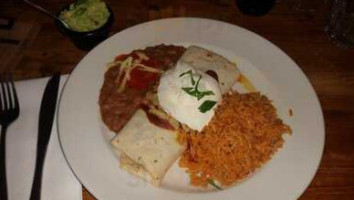 Pj's Mexican Kitchen food