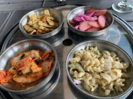 Geonbae Korean Bbq food