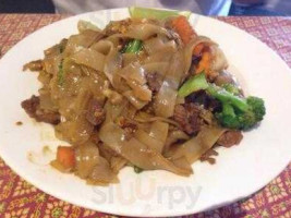 Thai O-sha Aspley food