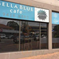 Bella Blue outside