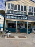 The Cerberus Beach House food