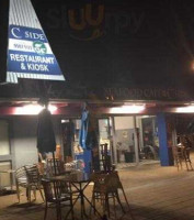 Seafood Cafe C Side outside