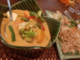Kingsley Thai Kitchen food