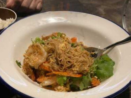 Moom Asian Cuisine food