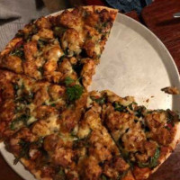 Earth 'n ' Sea Amazing Pizza And Pasta Byron Bay food
