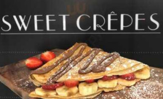 French Kiss Creperie food