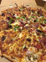 Bubba Pizza, Pasta & More food