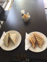 Cafe On Tamborine food
