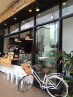 Fraiche Kitchen outside