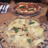Napoli Zero81 food