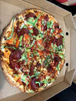 Tre Bambinis Pizza food