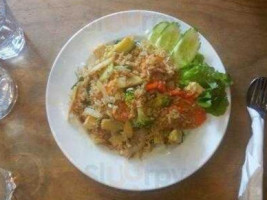 J T Thai Kitchen food