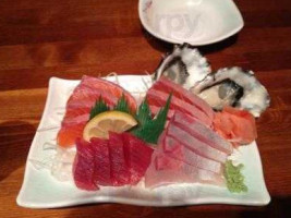 Sushi Asahi inside