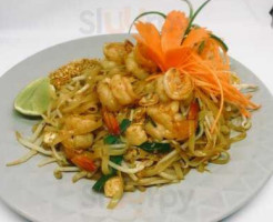 Infinity Thai Cuisine food