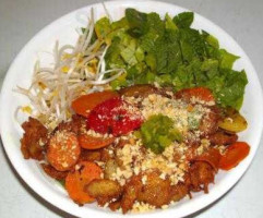 Duy Lianh Vegetarian Restaurant food
