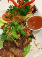 Thai On Birkdale food