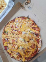 Nikkis Pizza And Grill food
