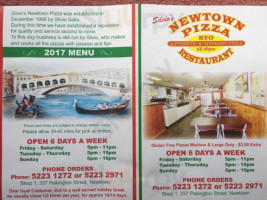 Silvio's Newtown Pizza inside