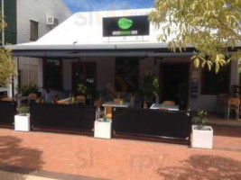 Green Mango Cafe outside