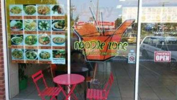 Noodle Zone inside