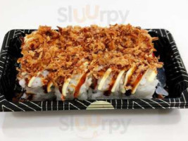 Sushimama food