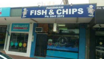Pakenham Fish Chips outside