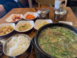 Unkles Korean food