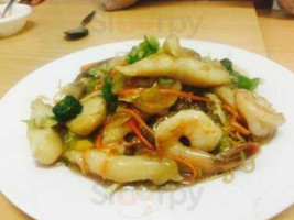 Watton Vietnamese Takeaway food