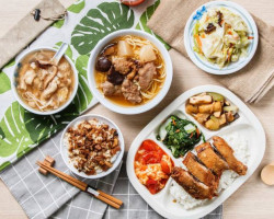 Sì Jì Yuán Huán Ròu Gēng food