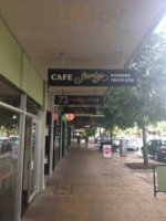 Hardys Cafe, Patisserie Chocolates outside