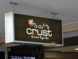 Crust Gourmet Pizza Midland inside