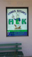 Hank's Kitchen outside