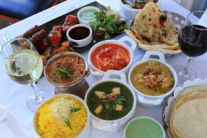 Randhawa's Indian Cuisine food