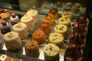 Designer Desserts Patisserie Cafe food