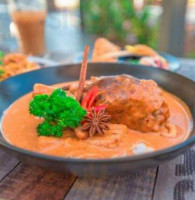 Thai Korner Pimpama And Coomera food