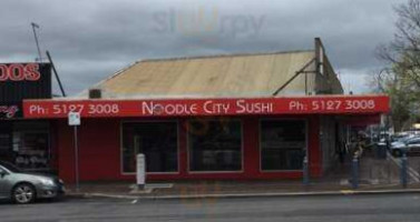 Noodle City & Sushi outside