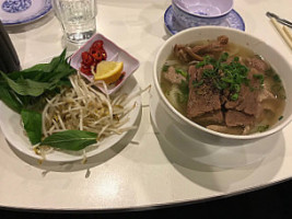 Anna Vietnamese food