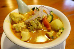 Thai Tha Hai food