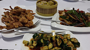 Dragon Court Seafood Restaurant food