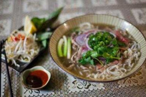 Anam Vietnamese Restaurant Bathurst food