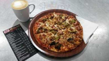 Bel-air Pizza food