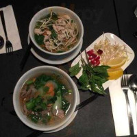 Two Seat Thai Viet food