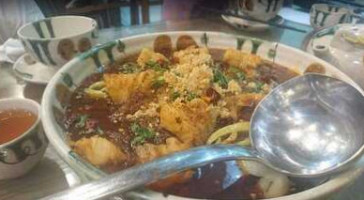 Yat Bun Tong Dumpling House Braddon food