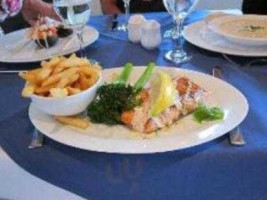 George's Paragon Seafood Coolangatta food