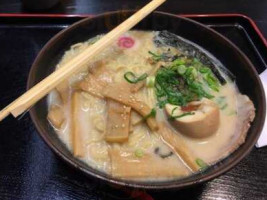 Tenkomori Ramen House food